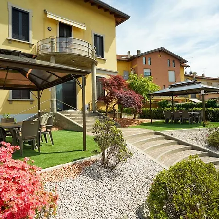 Dalia Leonardo Academy, Mxp & Lakes Appartamento *